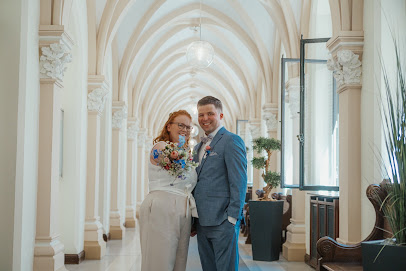 Hochzeitsfotograf | Paarfotograf | Tierfotograf -Haensch