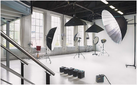 Pott Cast Studio NRW / Film- und Fotostudio – Bild 2