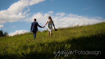 Pfeiffer Fotodesign - Ihr professioneller Portrait- und Hochzeits-Fotograf