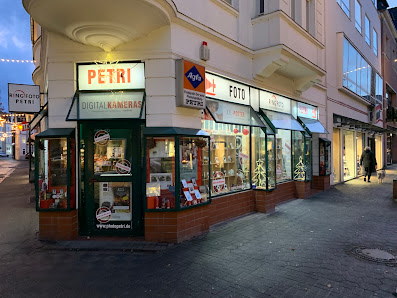 Freiligrath-Drogerie u. Photohandlung Petri GmbH – Bild 2