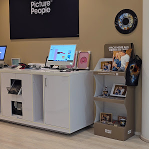 PicturePeople Fotostudio Düsseldorf Arcaden – Bild 4