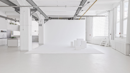 STUDIO ONE