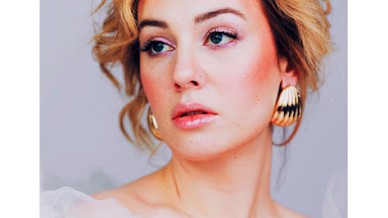 Heridis Photography | Sedcard- & Portrait-Fotograf