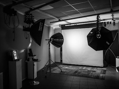 FotoStudio Dunkel