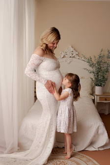 Elisya Photoart & Fotografin Newbornshooting – Bild 2
