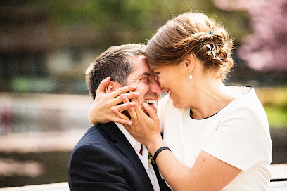 Mike Bielski - Hochzeitsfotograf & Hochzeitsreportagen