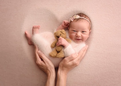 Elena Melnikova Fotostudio – Neugeborenen- & Babybauchfotografie Kiel – Bild 2