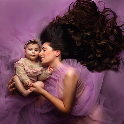 SusanneB Photography - – Babybauch & Neugeborene