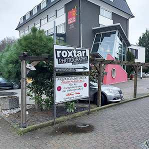 roxtar PHOTOGRAPHY . MAKE-UP . HAIR – Bild 2