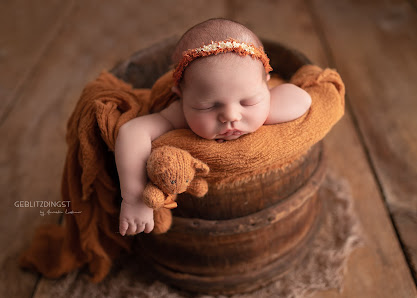 Neugeborenen Shootings und Babybauch Shootings by Alexandra Lambauer – Bild 2