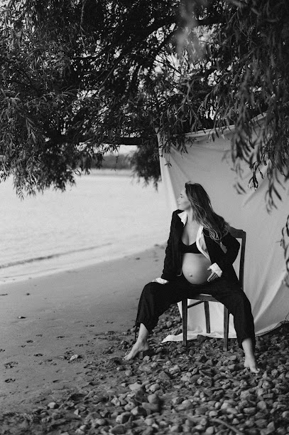 Anya Raiszadeh Photography