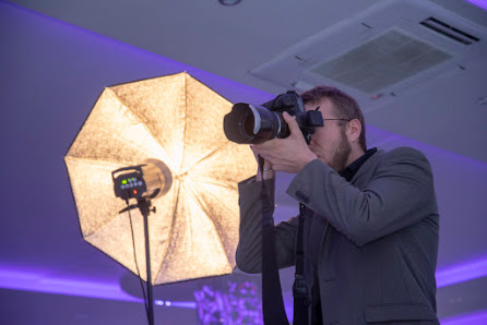 Zeugnisvergabe und Abiballfotograf und Fotograf Abiball in Berlin und Brandenburg – Bild 2