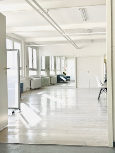 BRIGHT & BOLD Tageslichtstudio – Bild 3